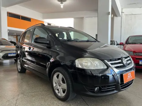 Volkswagen SPACEFOX 1.6 MI Comfortline 8V 4 portas
