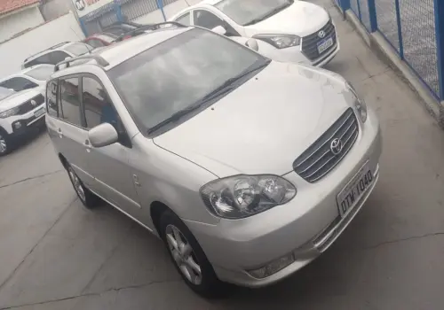 Toyota Corolla Fielder 4 portas