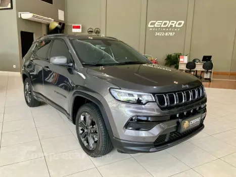 Compass 1.3 16V 4P FLEX LONGITUDE 80 ANOS T270 TURBO AUTOMÁT