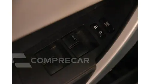 COROLLA - 1.8 GLI UPPER 16V 4P AUTOMÁTICO