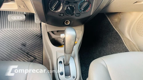 LIVINA 1.8 SL 16V