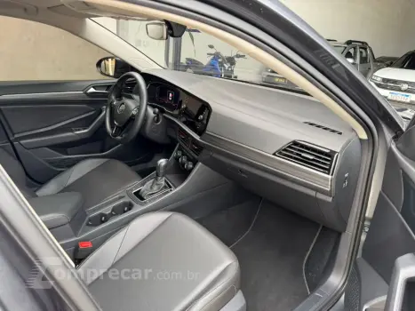 JETTA Comfort. 250 TSI 1.4 Flex 16v Aut.