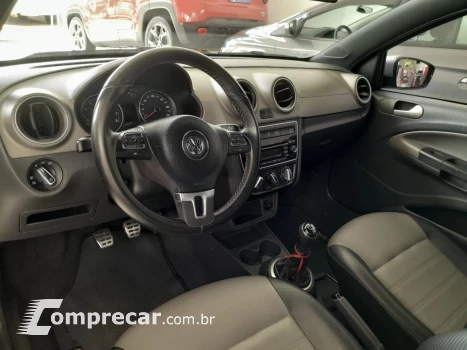 Saveiro 1.6 16V G6 CROSS CABINE DUPLA FLEX