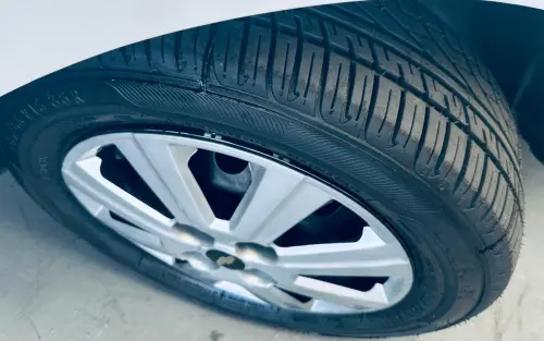 AGILE 1.4 MPFI LTZ 8V