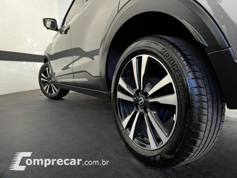 KICKS EXCLUSIVE CVT