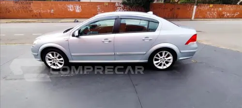 VECTRA 2.4 MPFI Elite 16V