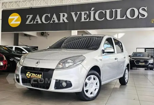 Renault SANDERO EXP 16HP 4 portas