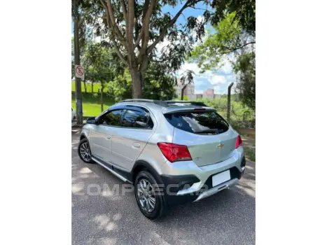 ONIX 1.4 MPFI ACTIV 8V FLEX 4P AUTOMÁTICO