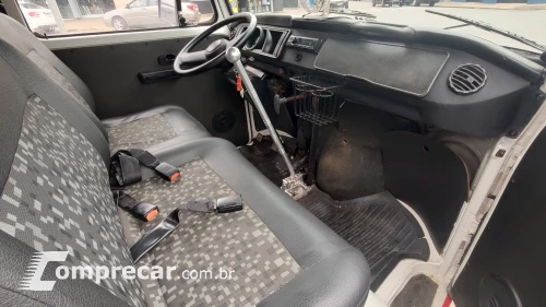 KOMBI 1.4 MI STD Escolar 8V