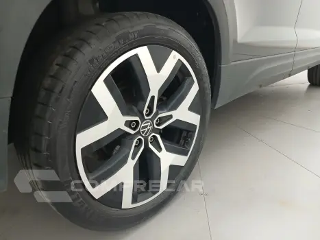 TAOS 1.4 250 TSI TOTAL FLEX HIGHLINE AUTOMÁTICO