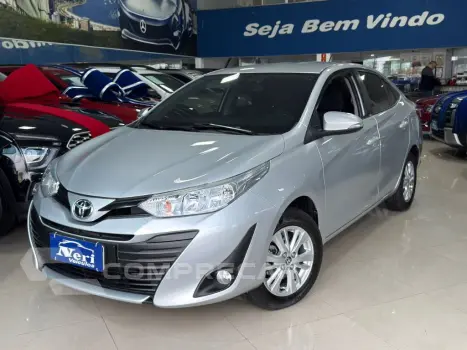 Toyota YARIS XL Sedan 1.5 Flex 16V 4p Aut. 5 portas