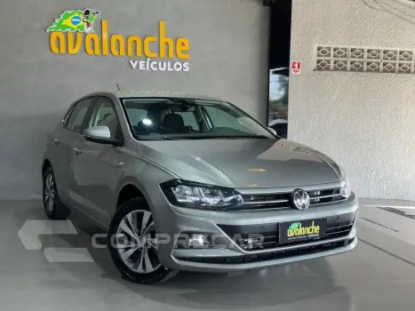 Volkswagen POLO 1.0 200 TSI COMFORTLINE AUTOMÁTICO 4 portas