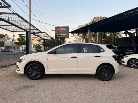 Polo Hatch 1.0 4P MPI TRACK