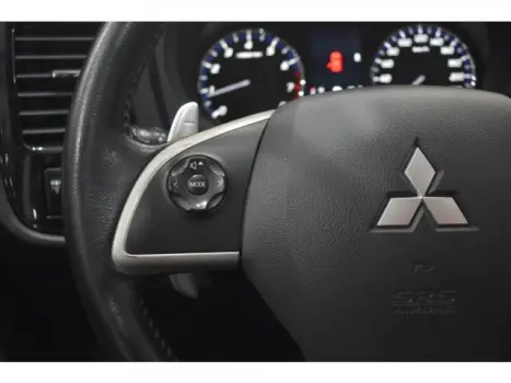 OUTLANDER - 2.0 16V 4P AUTOMÁTICO