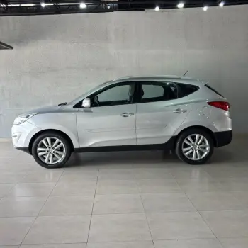 ix35 2.0 16V 170cv 2WD/4WD Aut.