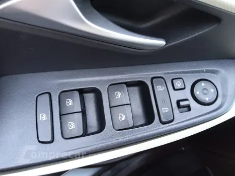 CRETA 2.0 FLEX ULTIMATE AUTOMÁTICO