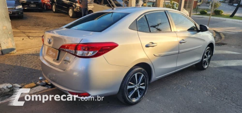 YARIS 1.5 16V Sedan XS Connect