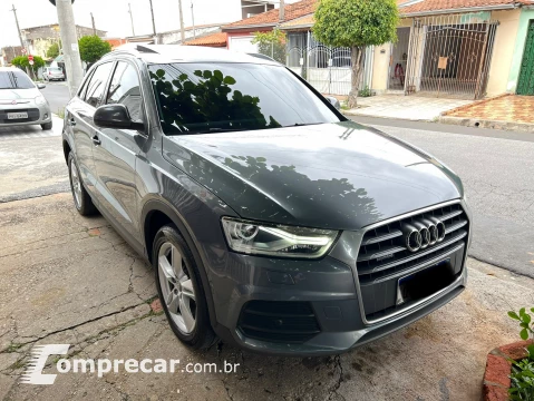 Audi Q3 2.0 TFSI Ambition Quattro S Tronic 4 portas