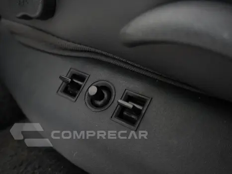 S10 2.4 MPFI EXECUTIVE 4X2 CD 8V FLEX 4P MANUAL