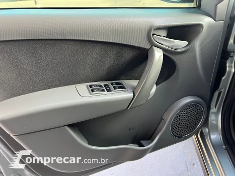 GRAND SIENA 1.6 MPI Essence 16V
