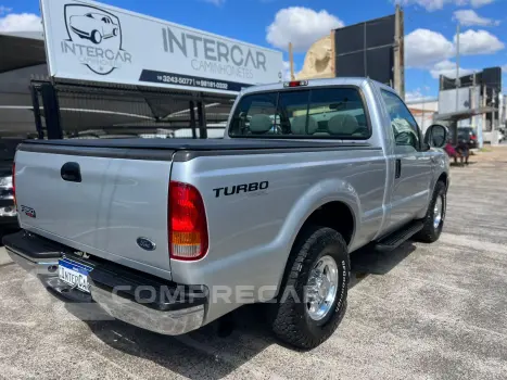 F-250 4.2 XLT 4X2 CS V6