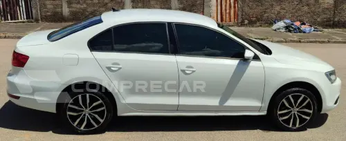 Jetta 2.0 4P FLEX COMFORTLINE TIPTRONIC AUTOMÁTICO