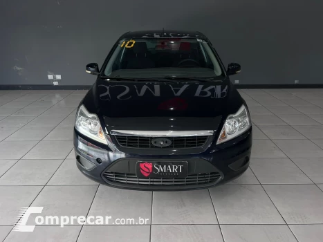 Focus Hatch GLX 1.6 8V (Flex)