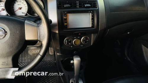 LIVINA 1.8 SL X-gear 16V