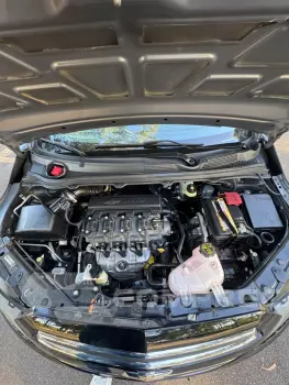 Onix 1.4 LT