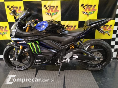 YZF R3 monster