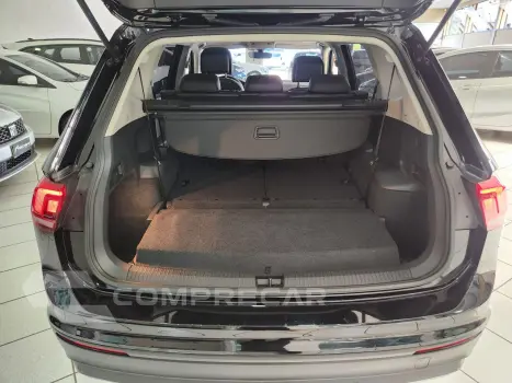 Tiguan 1.4 250 TSI TOTAL FLEX ALLSPACE COMFORTLINE TURBO AUT