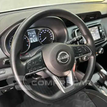 KICKS Sense 1.6 16V Flex Aut.