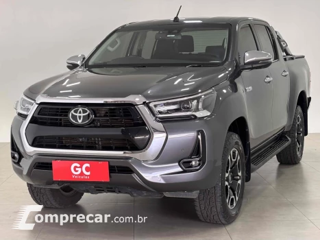 Toyota HILUX 2.8 D-4D TURBO DIESEL CD SRX 4X4 AUTOMÁTICO 4 portas