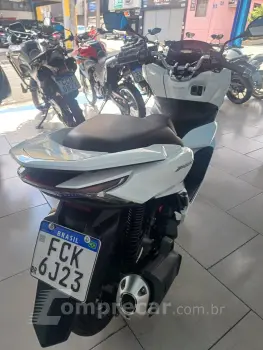 PCX 160 DLX