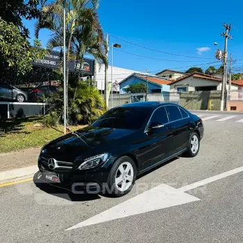 Mercedes-Benz C 200 2.0 CGI Avantgarde 16V 4 portas