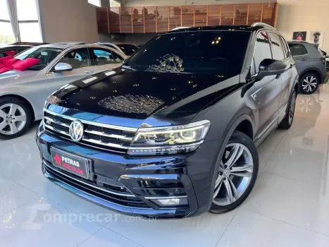 Volkswagen TIGUAN 2.0 300 TSI Allspace R-line 4 portas