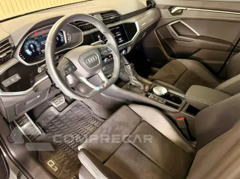 Q3 2.0 40 TFSI GASOLINA SPORTBACK PERFORMANCE BLACK QUATTRO