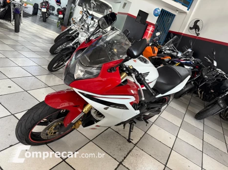 CBR 600F