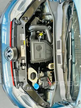 UP 1.0 TSI Move UP 12V