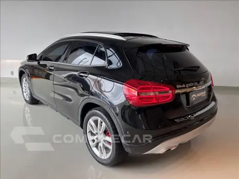 GLA 200 1.6 CGI VISION BLACK EDITION 16V TURBO FLEX 4P AUTOM