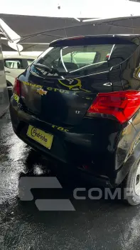 Onix Hatch 1.4 4P FLEX LT AUTOMÁTICO