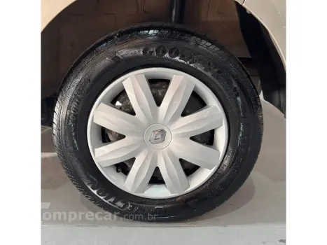 SANDERO 1.0 EXPRESSION 16V FLEX 4P MANUAL