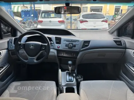 CIVIC - 1.8 LXS 16V 4P AUTOMÁTICO