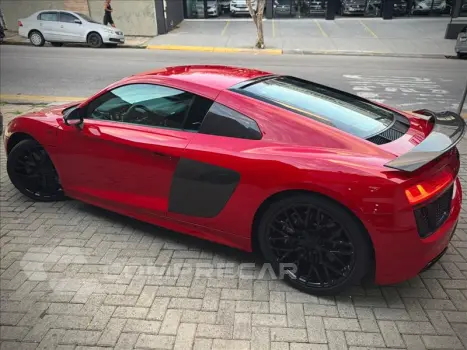 R8 5.2 FSI Coupe Plus Quattro V10 40V S Tronic