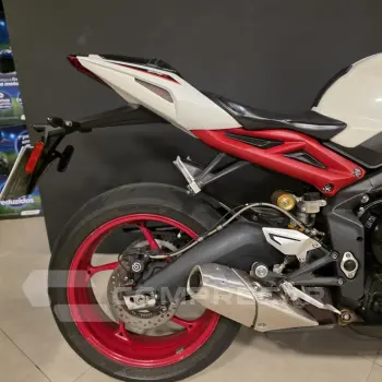 DAYTONA 675R