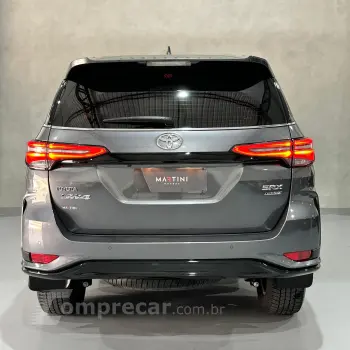 Hilux SW4 SRX 4x4 2.8 TDI 16V Dies. Aut.