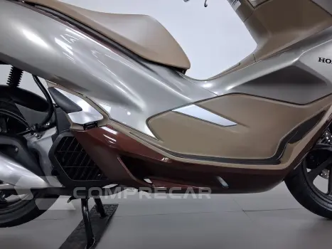 HONDA PCX 150 DLX