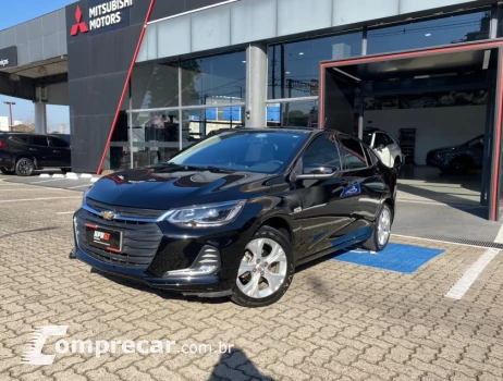 CHEVROLET ONIX 1.0 Plus LT 4 portas