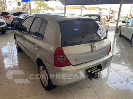 CLIO 1.0 Authentique 8V