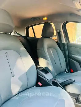 Bravo ESSENCE Dualogic 1.8 Flex 16V 5p